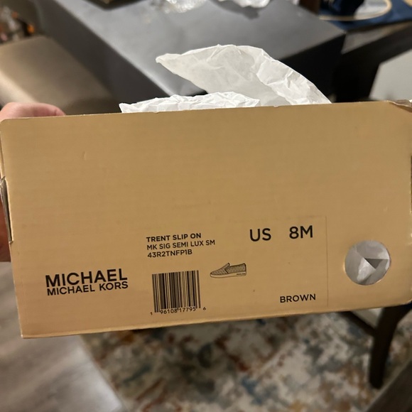 Micheal Kors Trent slip on - Picture 1 of 4